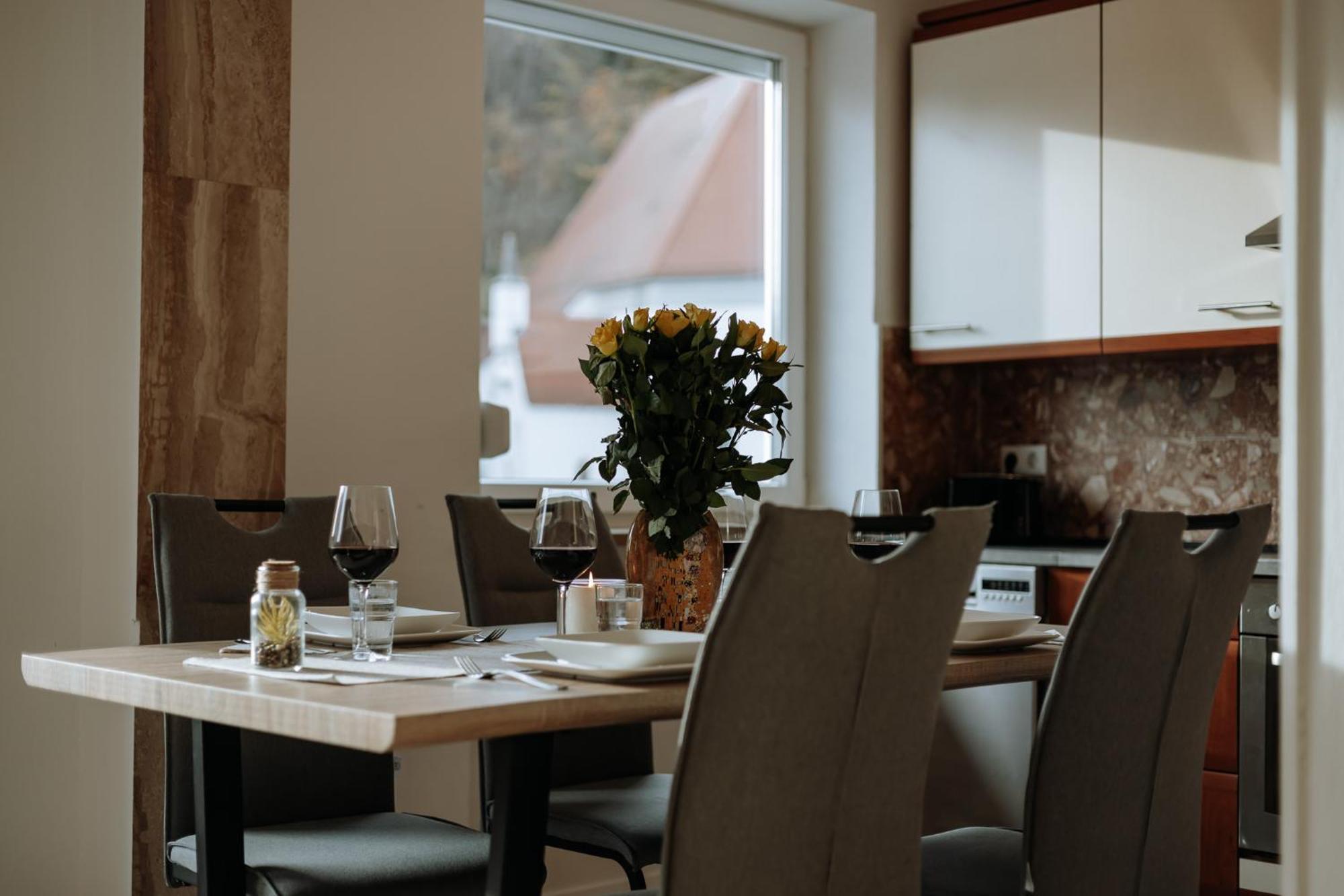 Stilvolles Mit Blick Auf Dreifluesse-eck Apartment