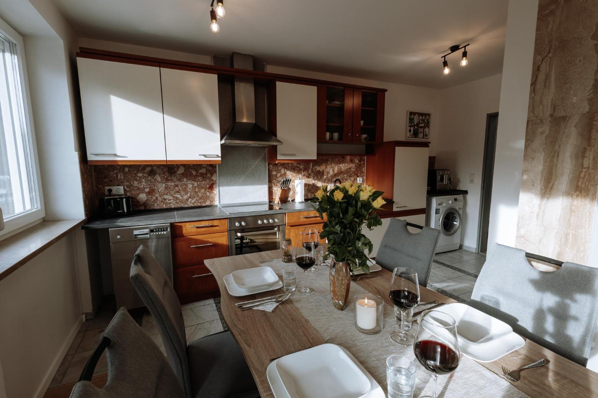 Apartment Stilvolles Mit Blick Auf Dreifluesse-eck